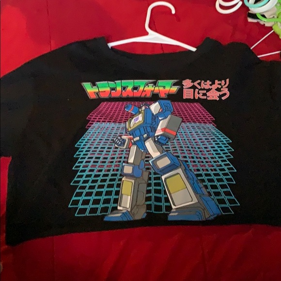 Top - Picture 3 of 3